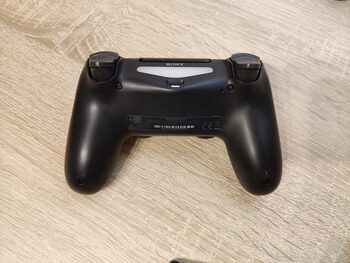 Get Playstation 4 Dualshock 4, V2 juodas originalus pultelis