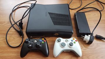 Xbox 360 Slim RGH 500gb 2 pultai 88 žaidimai
