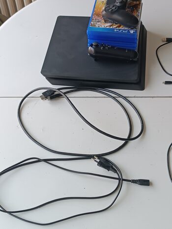 Redeem PS4 + Juegos