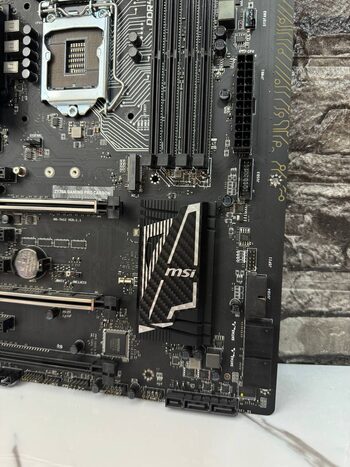 MSI Z170A GAMING PRO CARBON Intel Z170 ATX DDR4 LGA1151 3 x PCI-E x16 Slots Motherboard