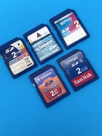 5 VNT 2GB SD Card Memory Kingston Sandisk Kortelės