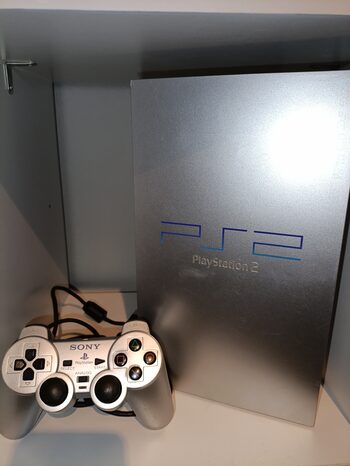 Playstation 2, Silver, 8MB