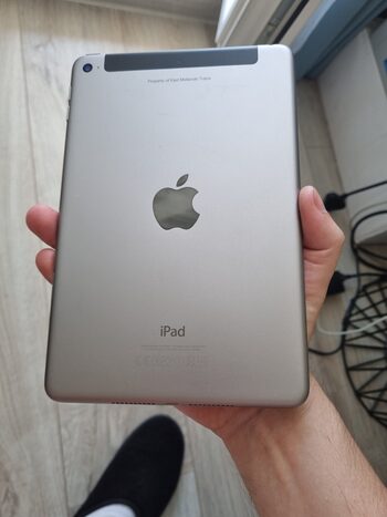 Apple iPad mini 4 128GB Silver (2015)