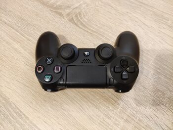 Playstation 4 Dualshock 4, V1 juodas originalus pultelis for sale