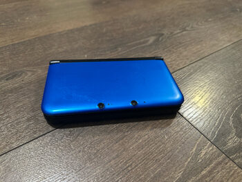 Nintendo 3DS XL konsolė