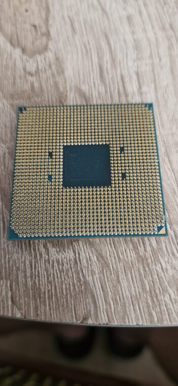 AMD Ryzen 5 3400G 3.7-4.2 GHz AM4 Quad-Core CPU