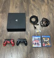 PlayStation 4 Pro, Black, 1TB/2 pultai/2 žaidimai