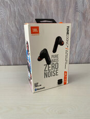 JBL Tune 230nc