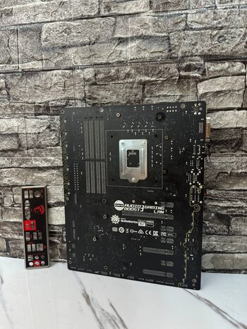 Redeem MSI Z170A GAMING PRO CARBON Intel Z170 ATX DDR4 LGA1151 3 x PCI-E x16 Slots Motherboard