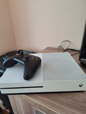 Xbox one komplektas 