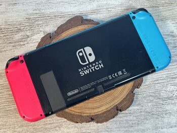 Nintendo Switch con accesorios