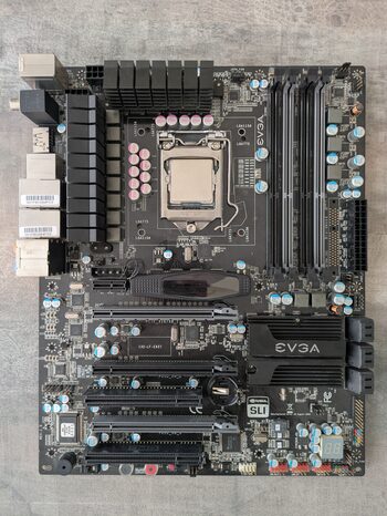 EVGA P55 132-LF-E657-KR + I7 860