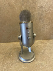 Logitech Blue Yeti mikrofonas