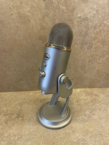 Logitech Blue Yeti mikrofonas for sale