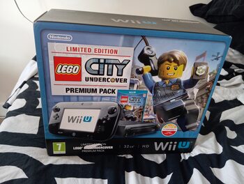 Nintendo Wii U Premium, Lego City Edition + Super Mario Maker and Minecraft