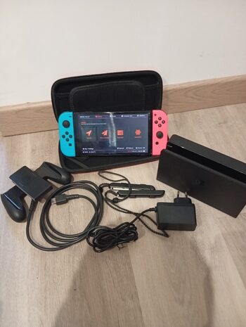 nintendo switch oled con magia 