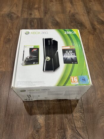 Xbox 360 S, Black, 250GB/ 7 žaidimai