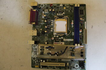 Intel DH61WWB3 Intel H61 Micro ATX DDR3 LGA1155 1 x PCI-E x16 Slots Motherboard