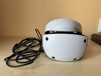 Playstation VR2 (PS5) + Sony Sense įkrovimo stotelė 