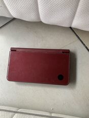 Nintendo DSi XL, Dark Red