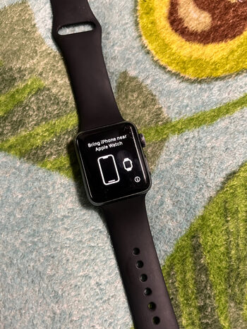 Apple watch series 3 space gray aluminum 38mm