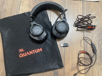 JBL quantum 610