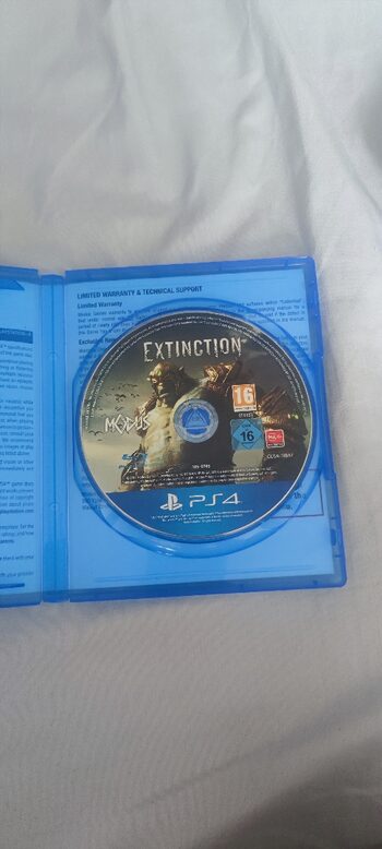 Extinction PlayStation 4