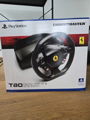 Thrustmaster T80 Vairas ir pedalai