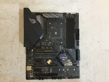 Asus ROG STRIX B450-F GAMING AMD B450 ATX DDR4 AM4 3 x PCI-E x16 Slots Motherboard