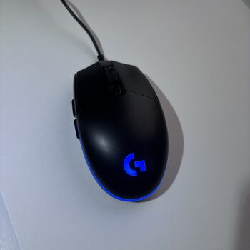 Logitech G102 pelė