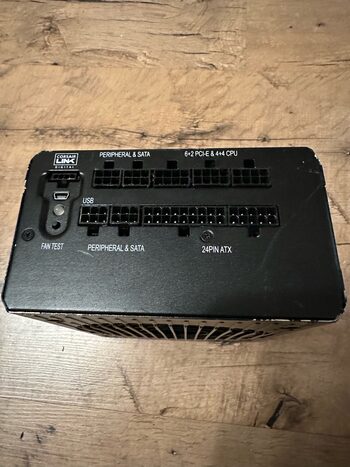 Corsair RM750i