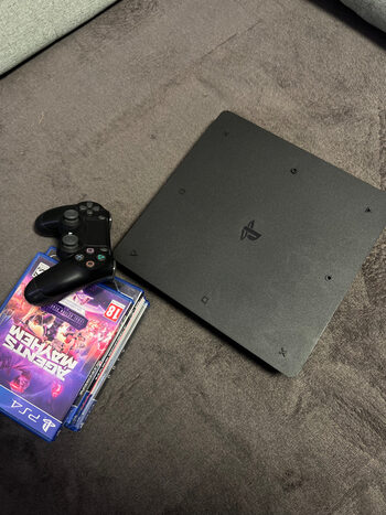 Ps4 Slim 1TB + žaidimai + pultelis for sale