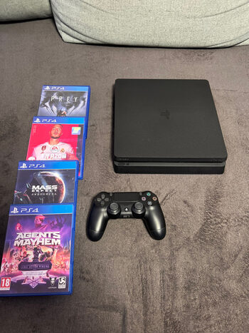 Ps4 Slim 1TB + žaidimai + pultelis