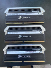 Corsair Dominator Platinum 8 GB (2 x 4 GB) DDR4-2800 Black / Silver PC RAM