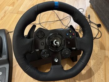 Logitech G923 With Pedals (Xbox/PC)