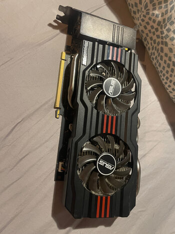 Asus GeForce GTX 660 Ti 2 GB 1059 Mhz PCIe x16 GPU