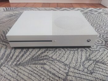Xbox One S 500GB Mando original 