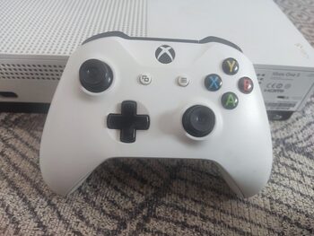 Xbox One S 500GB Mando original  for sale