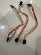 3x SATA III laidai