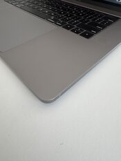 MacBook Pro 15 i7 / 16GB / 256 GB / Radeon Pro 555X  for sale