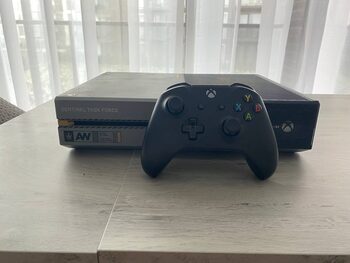 Xbox One Special Edition Call of Duty, 1TB, su FARCRY 3, Forza M. 3 ir Minecraft