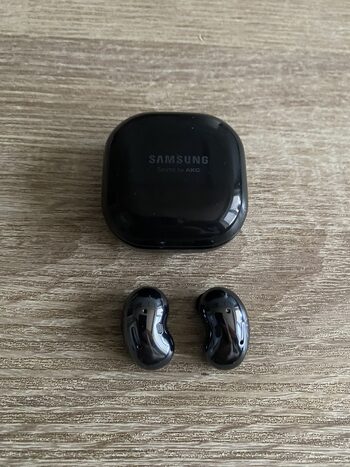 Redeem Samsung Galaxy Buds live ausinunės