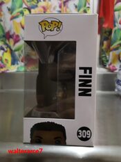 Funko Pop Star Wars 309 Finn 4c