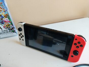 Nintendo switch (incluye consola, funda, cargador, HDMI, joycons)