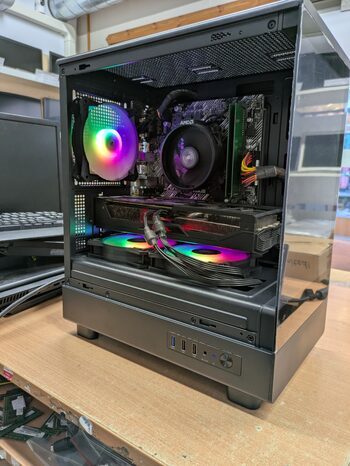 Ryzen 5 2600/16GB/512GB SSD/Radeon Vega 56 8GB