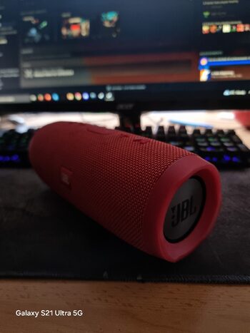 Get JBL Charge 3