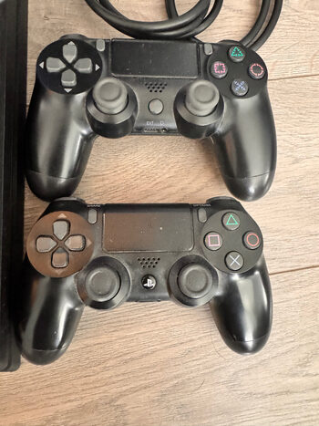 Playstation 4 Pro 1tb ps4  for sale
