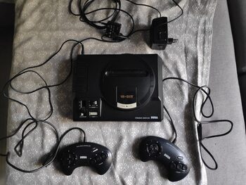 consola sega Mega Drive Pal + 2 pad mandos + adaptador y cables 