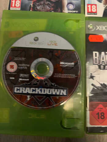 2Xboxai su žaidimais pulteliais ir laidais