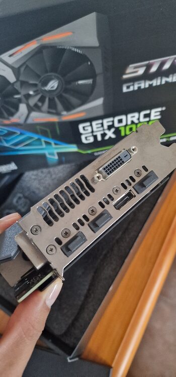 Tarjeta Gráfica Geforce GTX Asus Strix 1080